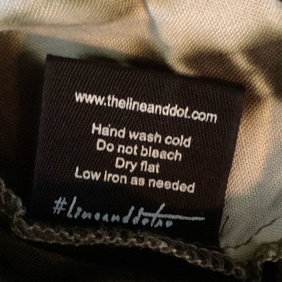 Line & Dot  ANTHRO Shibiri Twist Tie Dye Crop Sm - Picture 8 of 10